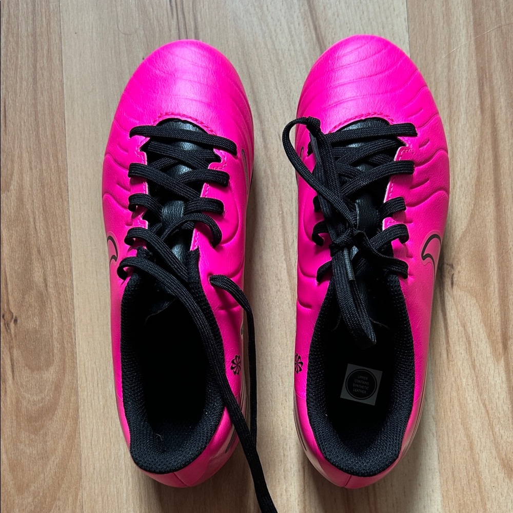 Nike Kids Pink and Black Soccer Cleats